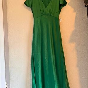 Green dress long formal new never used size medium